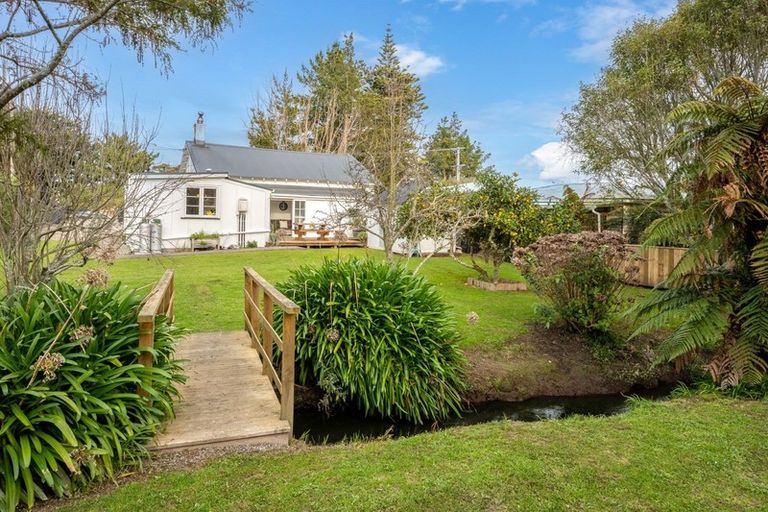 Photo of property in 56b Rahui Road, Otaki, 5512