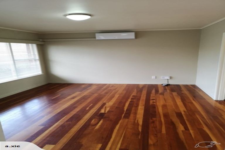 Photo of property in 4/43 Shakespeare Road, Milford, Auckland, 0620