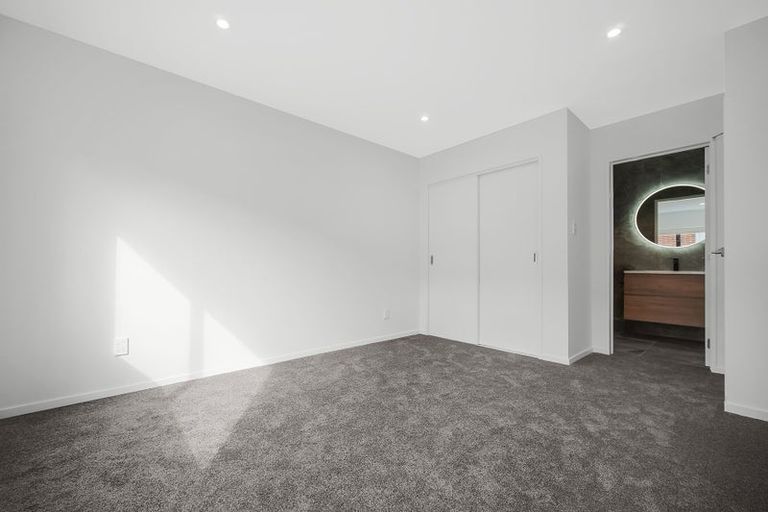 Photo of property in 32 Alton Avenue, Hillcrest, Auckland, 0627