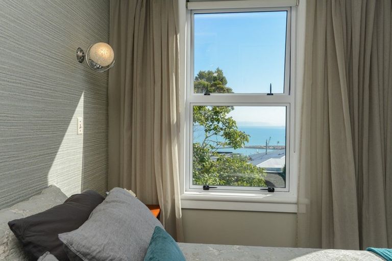 Photo of property in 118 Thompson Road, Bluff Hill, Napier, 4110