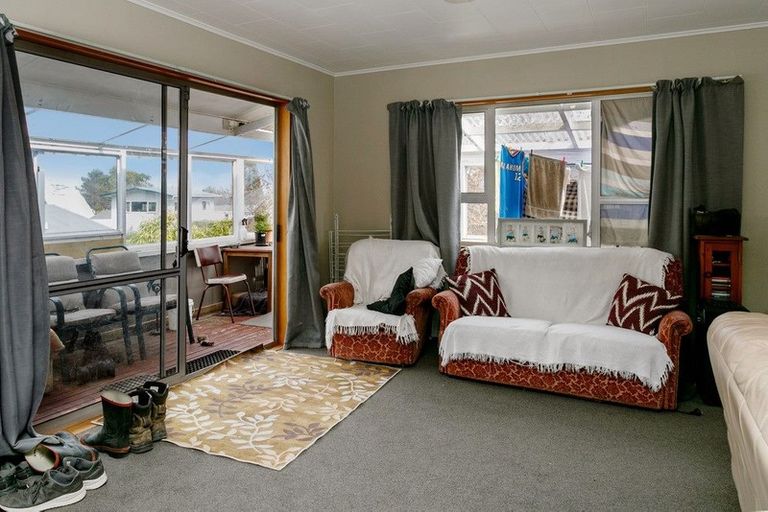 Photo of property in 26 Invergarry Road, Hilltop, Taupo, 3330