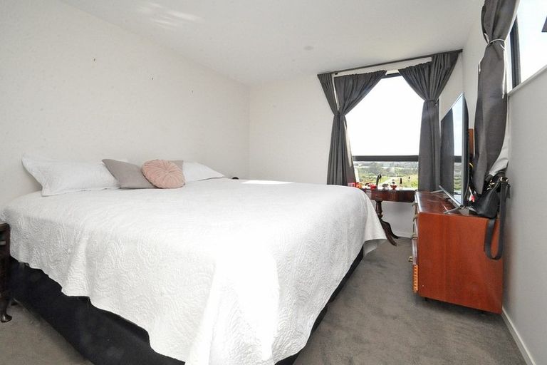 Photo of property in 20 Park Chester Road, Pukekohe, 2120