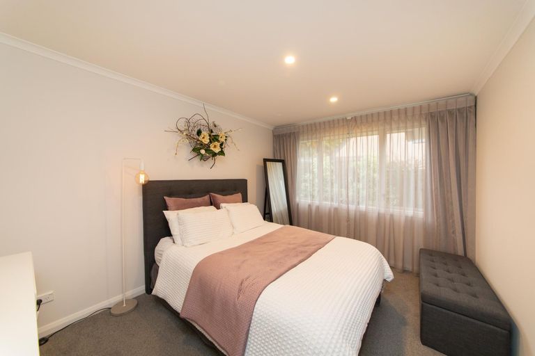 Photo of property in 402a Featherston Street, Palmerston North, 4414