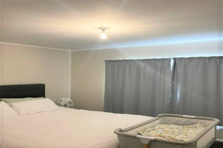 Photo of property in 19 Mona Vale, West Harbour, Auckland, 0618