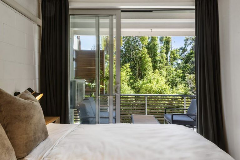 Photo of property in 14/73 Princes Street, Northcote Point, Auckland, 0627