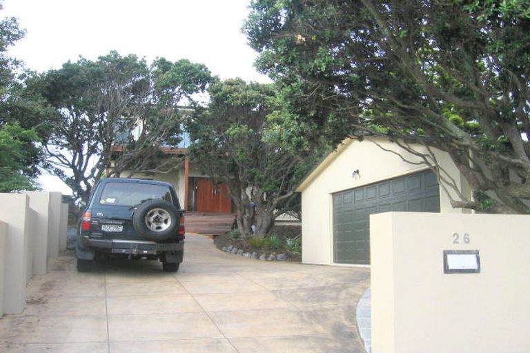 Photo of property in 26 Mana Esplanade, Paremata, Porirua, 5026