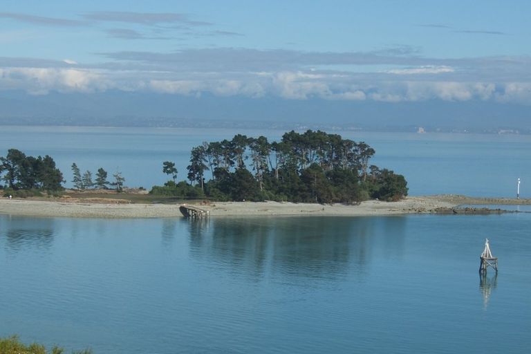 Photo of property in 17 Fifeshire Crescent, Stepneyville, Nelson, 7010