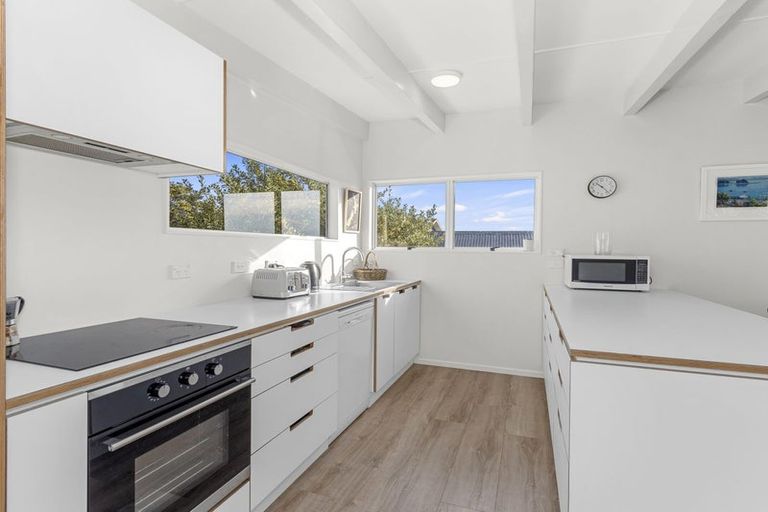 Photo of property in 24b Celia Street, Redcliffs, Christchurch, 8081