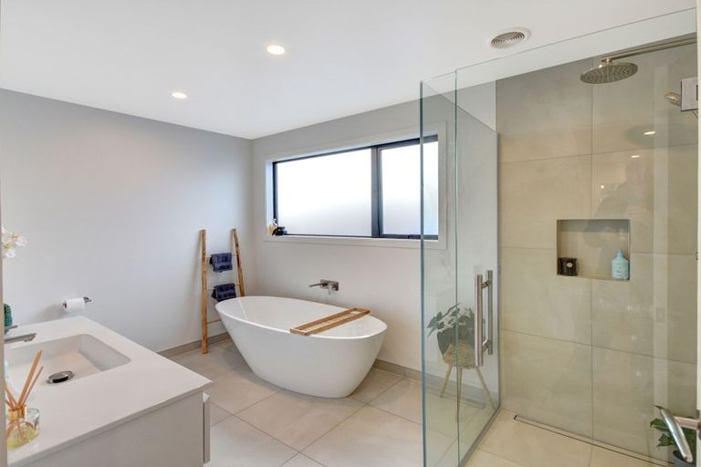 Photo of property in 23 Caledonia Drive, Mosgiel, 9024