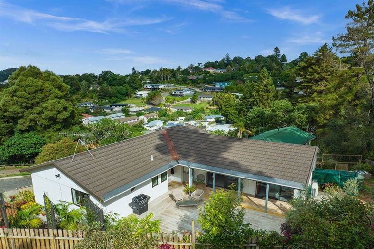 Photo of property in 3 Redwood Rise, Horahora, Whangarei, 0110