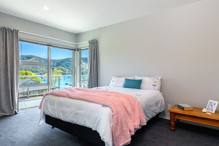 Photo of property in 2 Finlay Grove, Waikawa, Picton, 7220
