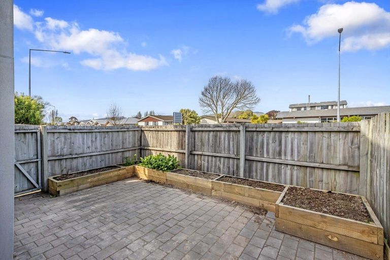 Photo of property in 25 Huxley Street, Sydenham, Christchurch, 8023