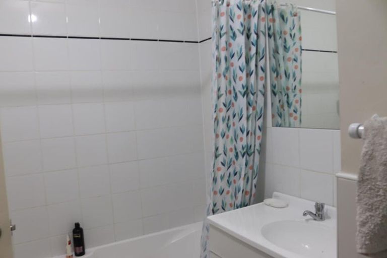 Photo of property in 1/24 Hobart Street, Miramar, Wellington, 6022