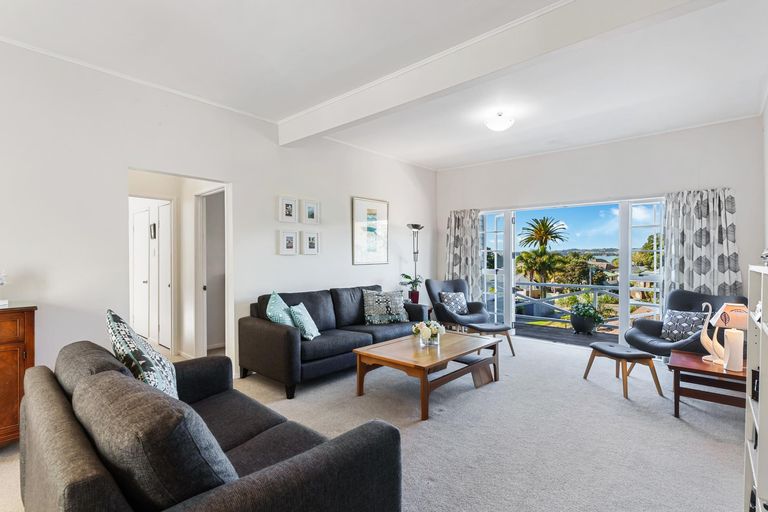 Photo of property in 9 Pah Road, Cockle Bay, Auckland, 2014