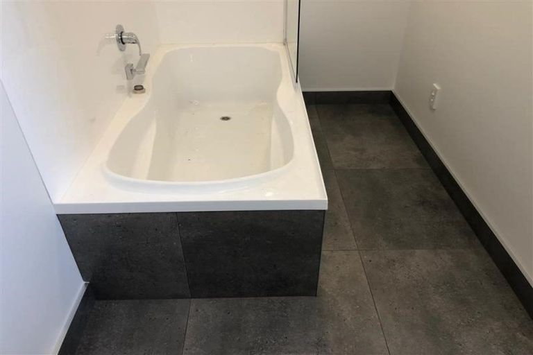 Photo of property in 144 Sandwich Road, St Andrews, Hamilton, 3200