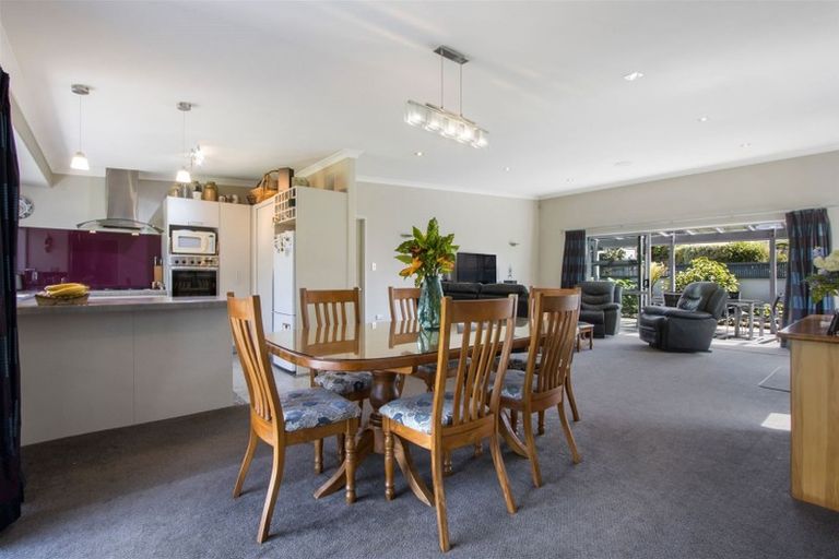 Photo of property in 42 Macmillan Street, Katikati, 3129