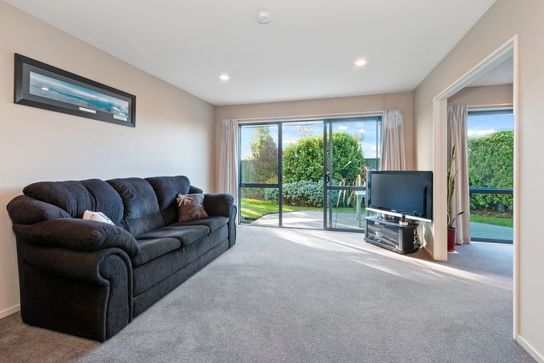 Photo of property in 26 Coppinger Terrace, Aidanfield, Christchurch, 8025