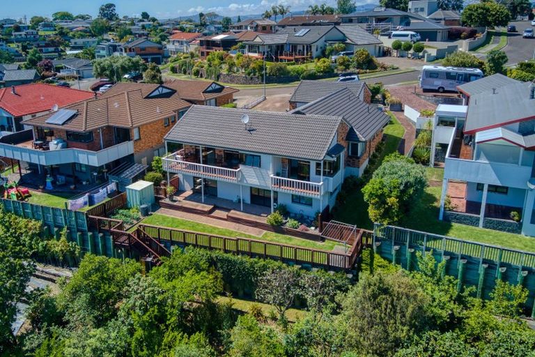 Photo of property in 50 Hillcrest Road, Otumoetai, Tauranga, 3110