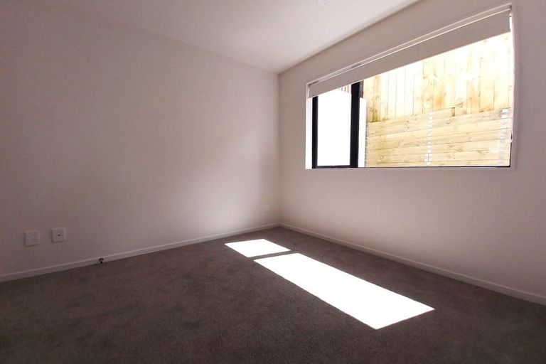 Photo of property in 26/241 Don Buck Road, Massey, Auckland, 0614