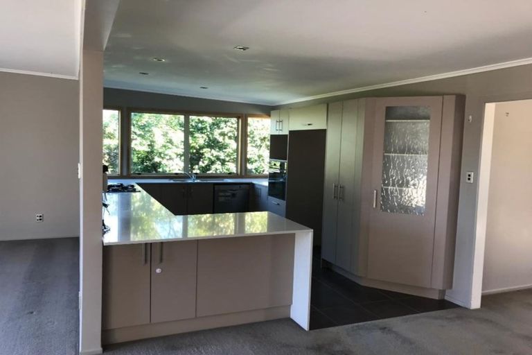 Photo of property in 19 Wakeman Road, Acacia Bay, Taupo, 3330