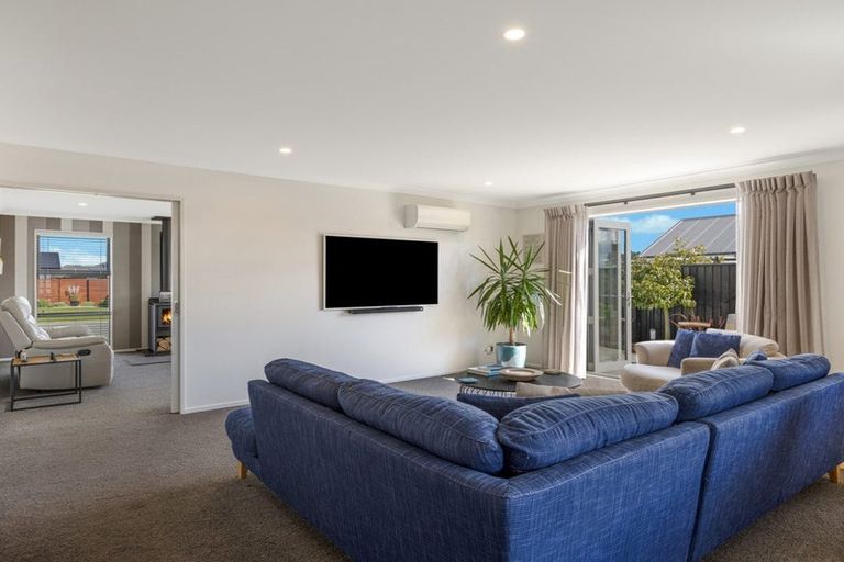 Photo of property in 5 Wearing Place, Kaiapoi, 7630