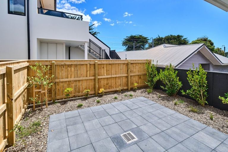 Photo of property in 17/10 Pascoe Avenue, Paremata, Porirua, 5026