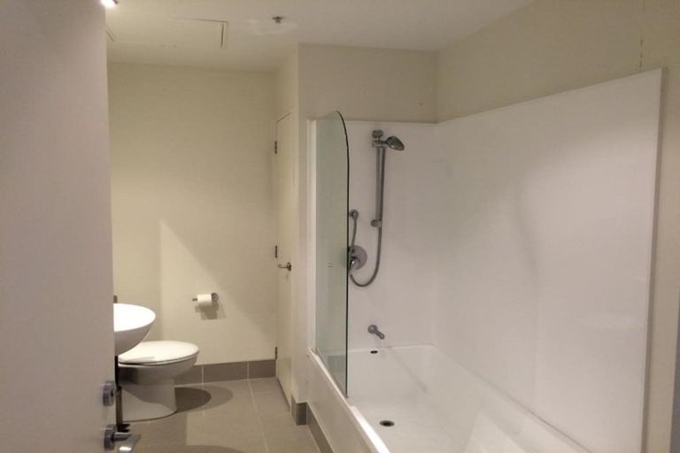 Photo of property in Kate Sheppard Apartments, 6g/42 Molesworth Street, Thorndon, Wellington, 6011