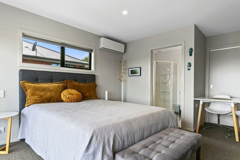 Photo of property in 15 Moa Lane, Richmond Heights, Taupo, 3330