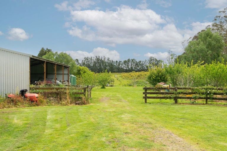 Photo of property in 1272 Pipiwai Road, Ruatangata West, Whangarei, 0176