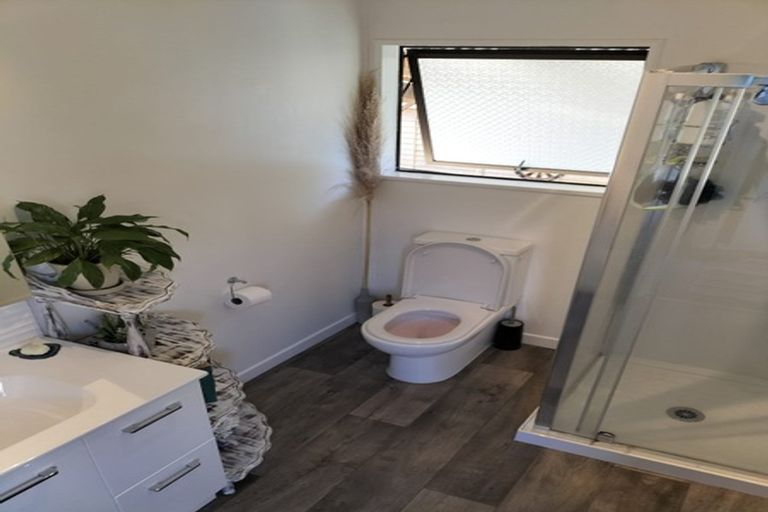 Photo of property in 41c Langton Road, Stanmore Bay, Whangaparaoa, 0932