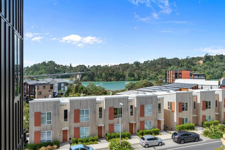 Photo of property in 403/2 Launch Road, Hobsonville, Auckland, 0616