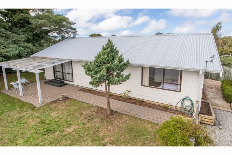 Photo of property in 2/79 Ottawa Road, Wainoni, Christchurch, 8061