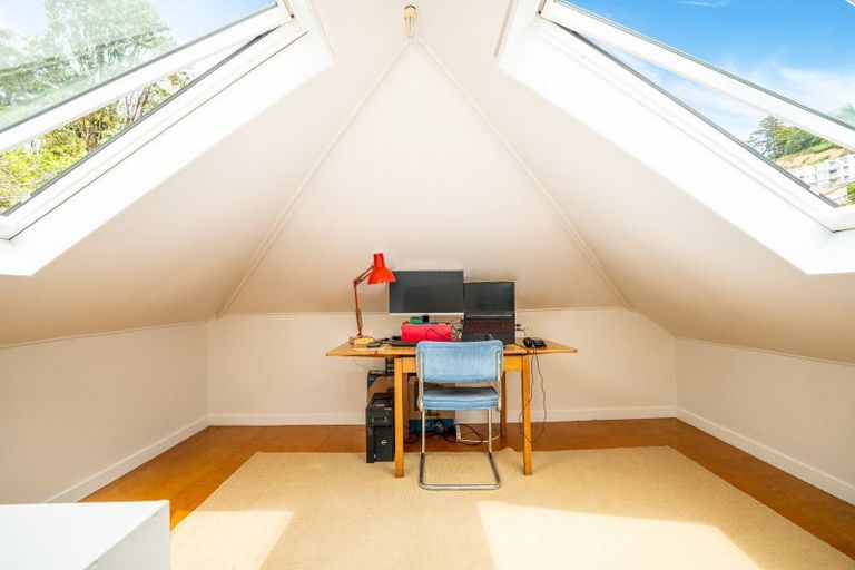 Photo of property in 287 Ohiro Road, Brooklyn, Wellington, 6021