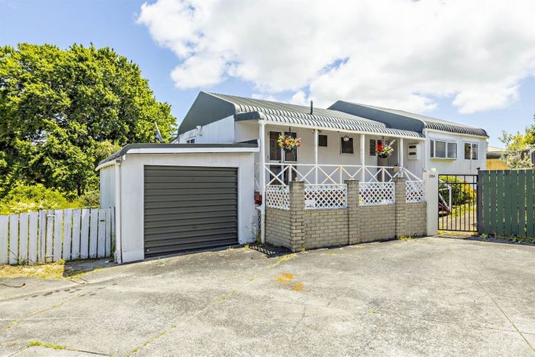 Photo of property in 2/138 Rangitoto Road, Papatoetoe, Auckland, 2025