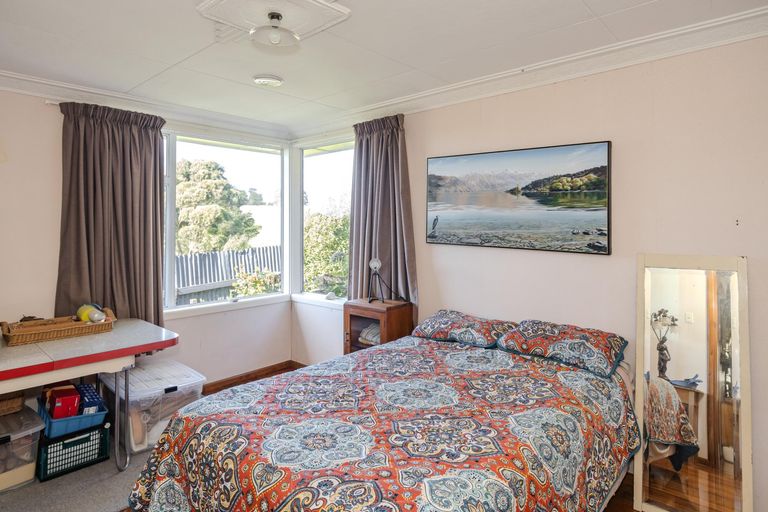 Photo of property in 33 Selwyn Street, South Hill, Oamaru, 9400