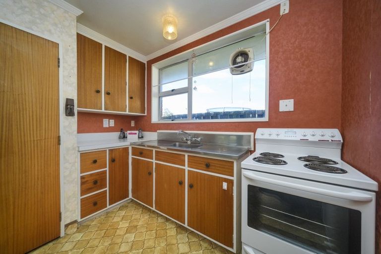 Photo of property in 11 Drury Street, Cloverlea, Palmerston North, 4412