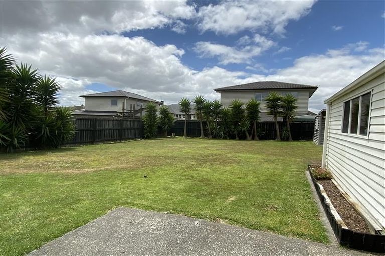 Photo of property in 105 Porchester Road, Papakura, 2110