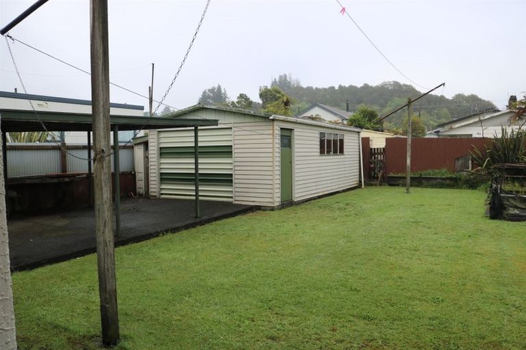 Photo of property in 41 Inverness Street, Dunollie, Runanga, 7803