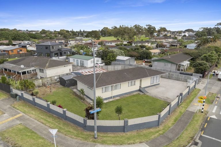 Photo of property in 89 Idlewild Avenue, Mangere, Auckland, 2022