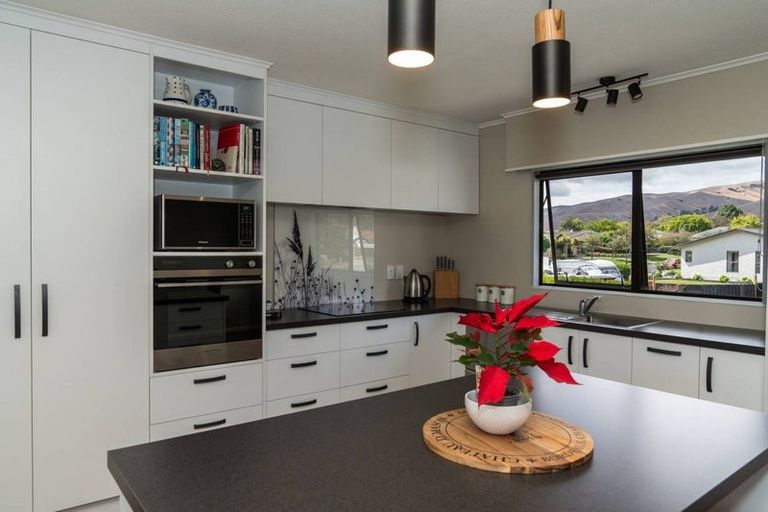 Photo of property in 18 Hillcrest Avenue, Witherlea, Blenheim, 7201