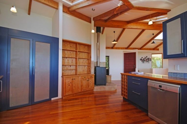 Photo of property in 21 Kauri Drive, Sandspit, Warkworth, 0982