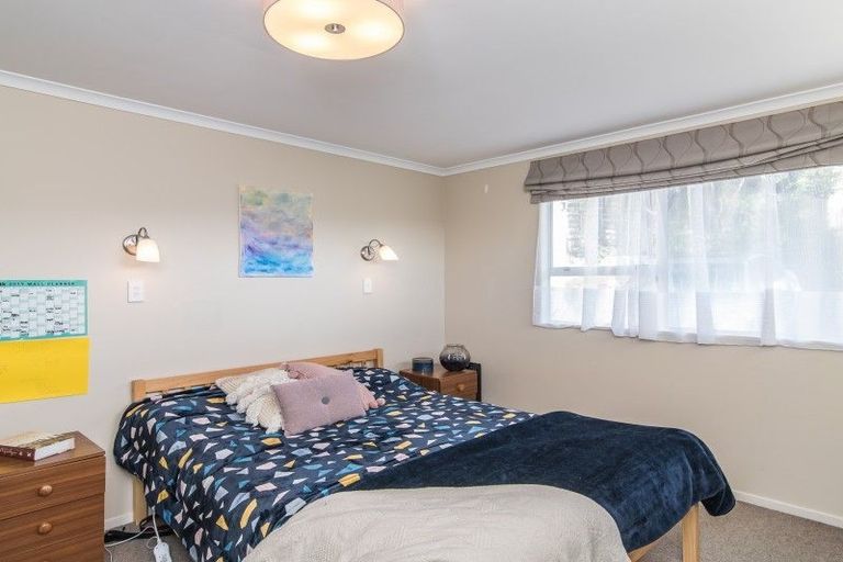 Photo of property in 169 Broderick Road, Johnsonville, Wellington, 6037