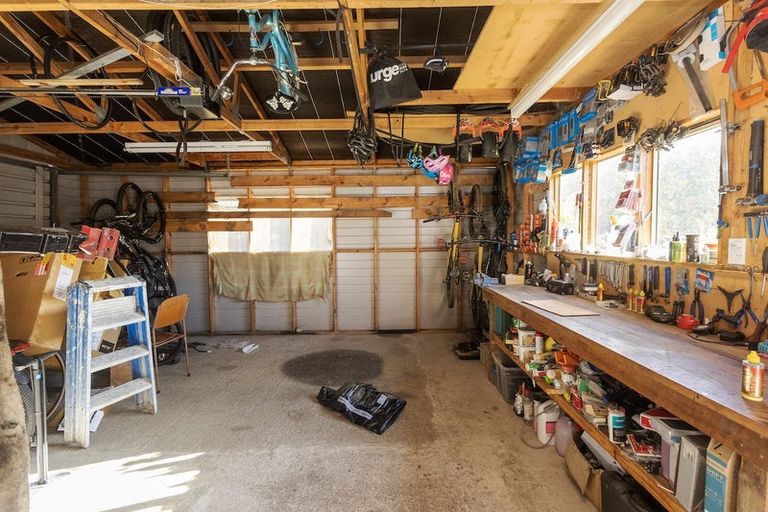 Photo of property in 262 Macandrew Road, Forbury, Dunedin, 9012