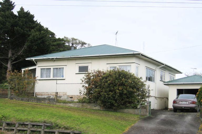 Photo of property in 7 Puriri Street, Helensville, 0800