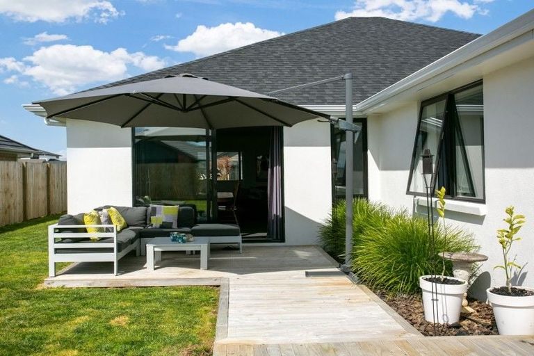 Photo of property in 33 Ruru Street, Cambridge, 3434