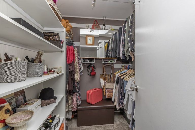 Photo of property in 17 Langwell Place, Papakowhai, Porirua, 5024