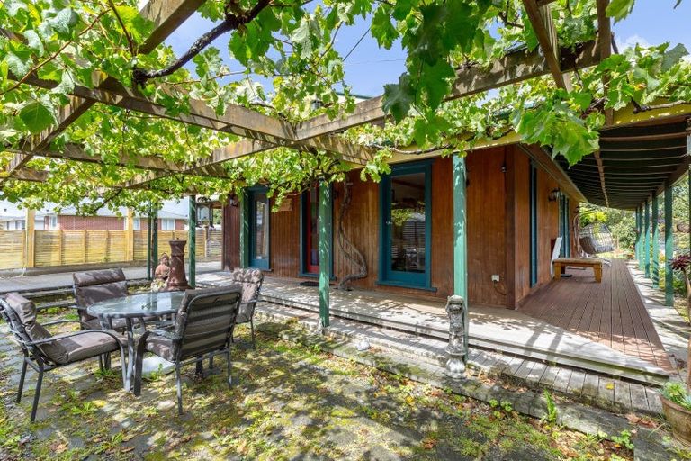 Photo of property in 11 Frederick Street, Carterton, 5713