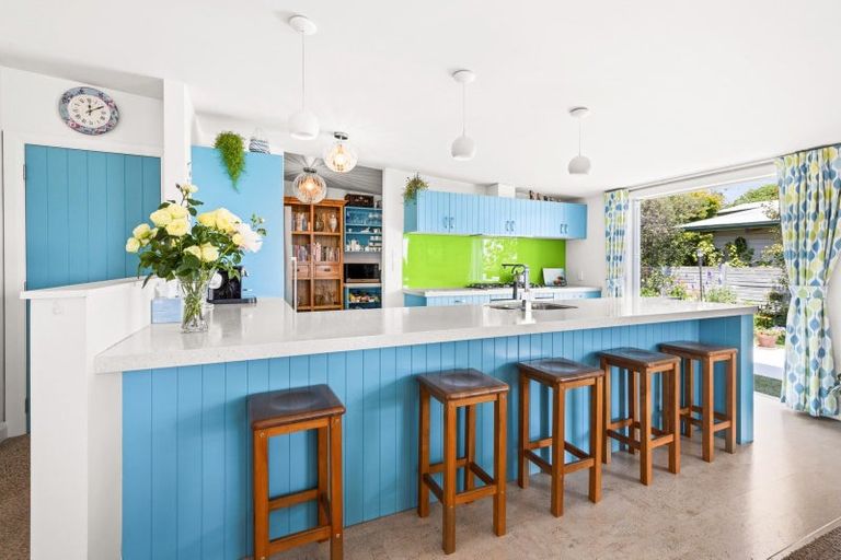 Photo of property in 24 Simla Avenue, Havelock North, 4130