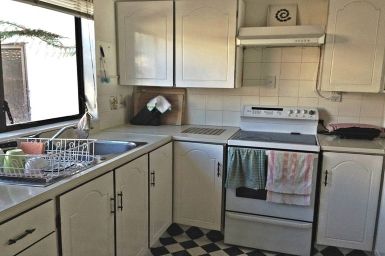 Photo of property in 87 Hillsborough Road, Hillsborough, Auckland, 1042