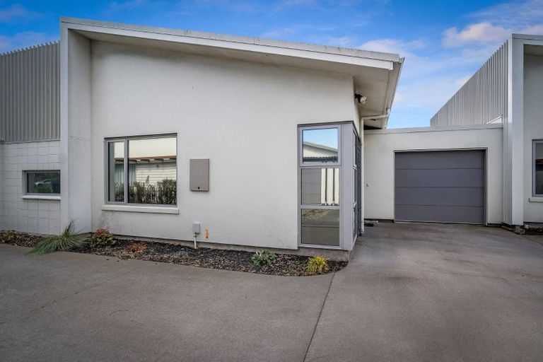 Photo of property in 2/71 Corsair Drive, Wigram, Christchurch, 8042